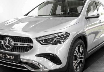 Mercedes-Benz GLA 180 16.220 km 35.377 &euro; Merseburg 06217