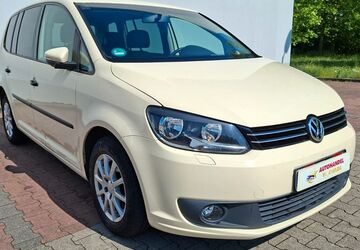 VW Touran 434.625 km 4.200 &euro; Borna 04552