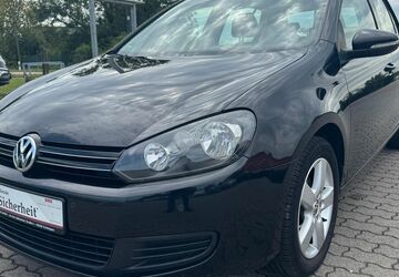 VW Golf 136.000 km 7.499 &euro; Schkopau 06258