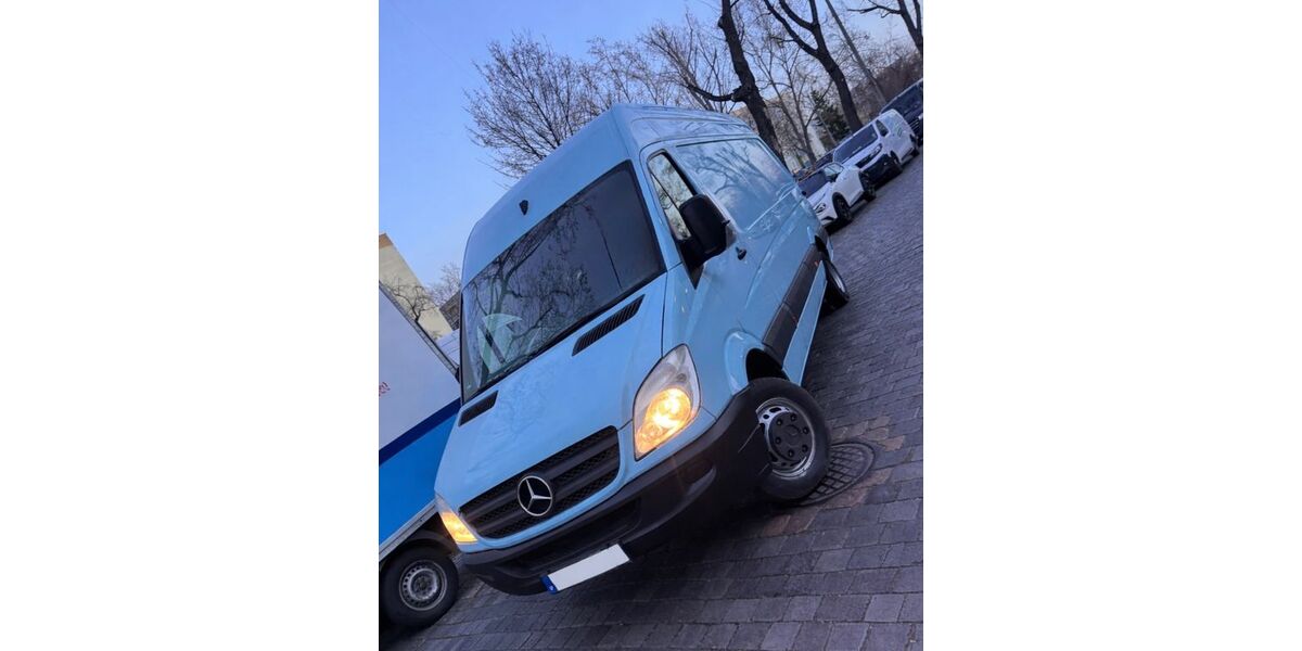 Mercedes-Benz Sprinter 179.000 km 11.950 &euro; Leipzig 04347