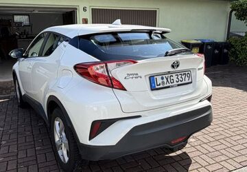 Toyota C-HR 53.800 km 18.500 &euro; Rötha 04571