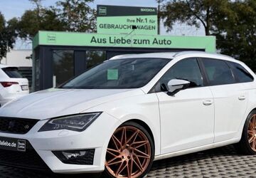Seat Leon 102.000 km 12.889 &euro; Leipzig 04103
