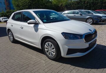 Skoda Fabia 78.000 km 10.789 &euro; Leipzig 04249
