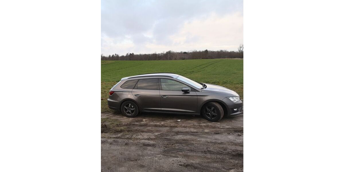 Seat Leon 121.400 km 10.100 &euro; Leipzig 04129