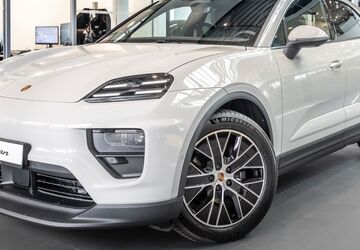 Porsche Macan 9.900 km 91.800 &euro; Leipzig 04356