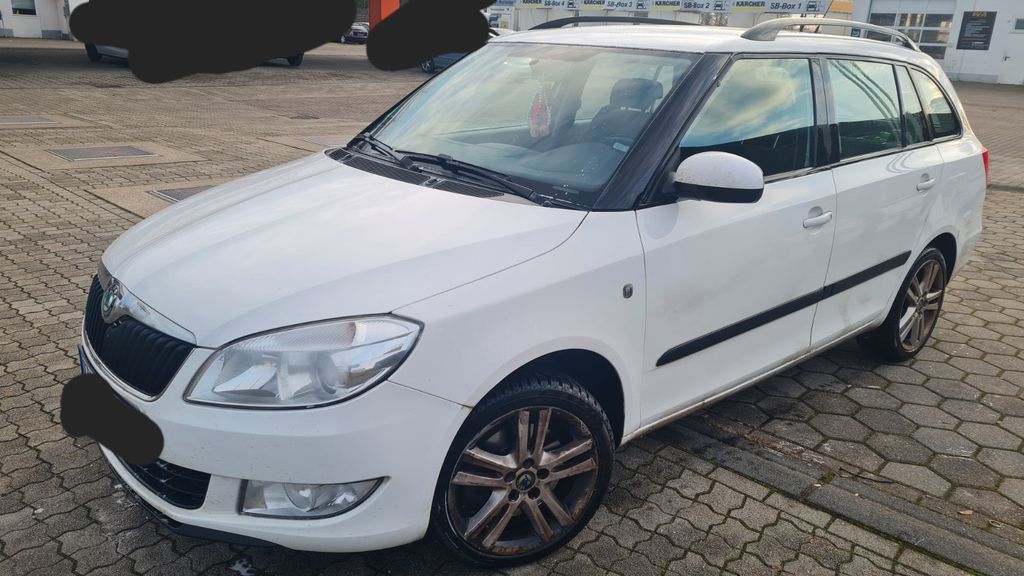 Skoda Fabia 265.000 km 1.350 &euro; Taucha 04425