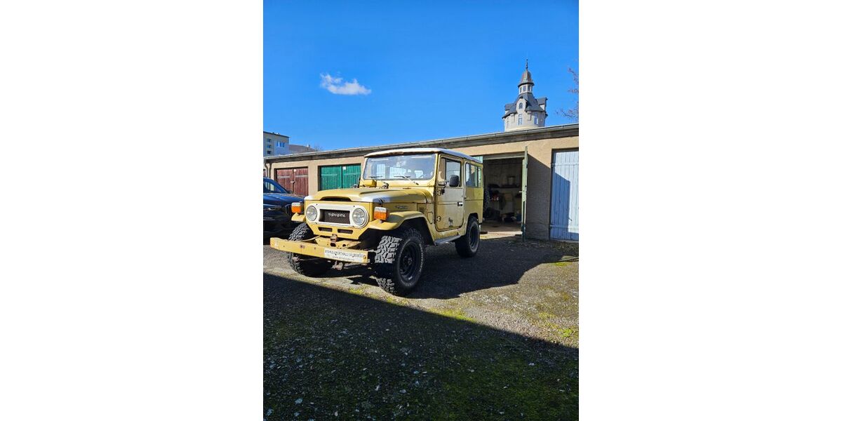Toyota Land Cruiser 42.599 km 12.900 &euro; Leipzig 04158