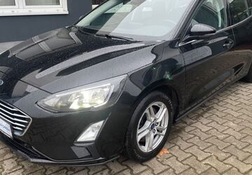 Ford Focus 76.998 km 17.599 &euro; Leuna 06237
