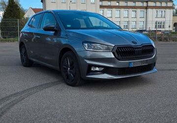 Skoda Fabia 30.000 km 17.599 &euro; Leipzig 04318