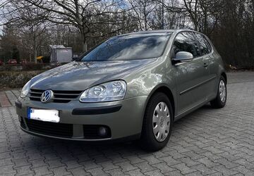 VW Golf 140.653 km 2.490 &euro; Leipzig 04207