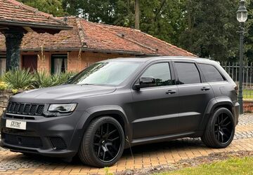 Jeep Grand Cherokee 39.200 km 129.900 &euro; Pegau 04523