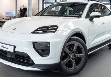 Porsche Macan 9.900 km 77.800 &euro; Leipzig 04356
