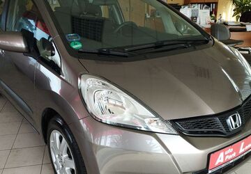 Honda Jazz 87.627 km 7.989 &euro; Leipzig 04209