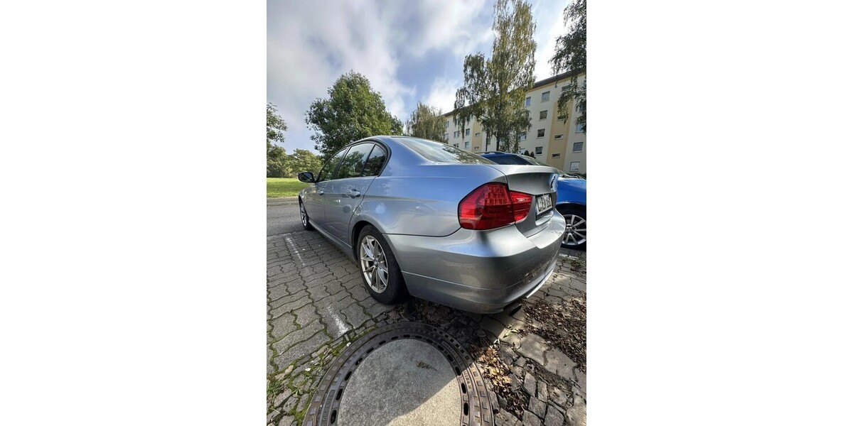 BMW 318 150.000 km 5.000 &euro; Leipzig 04109