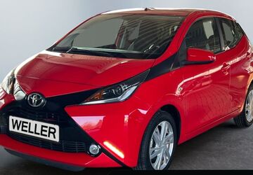 Toyota Aygo (X) 118.393 km 7.990 &euro; Leipzig 04347