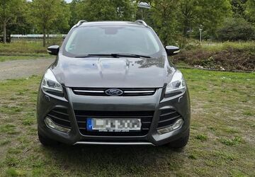 Ford Kuga 59.262 km 15.400 &euro; Leipzig 04318
