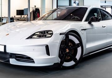 Porsche Taycan 7.900 km 116.800 &euro; Leipzig 04356