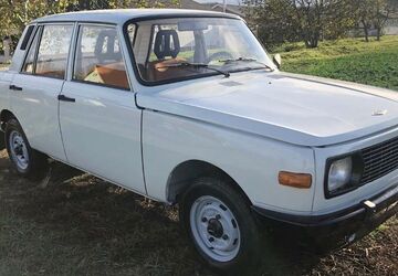 Wartburg 353 48.000 km 7.900 &euro; Leipzig 04288
