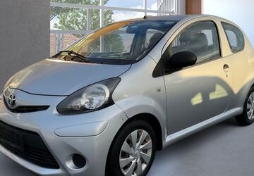 Toyota Aygo (X) 124.000 km 4.500 &euro; Eilenburg 04838