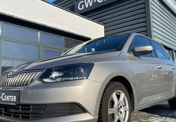 Skoda Fabia 64.000 km 12.790 &euro; Leipzig 04129