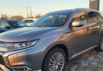 Mitsubishi Plug-in Hybrid Outlander 68.228 km 22.900 &euro; Eilenburg 04838