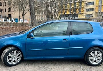 VW Golf 124.568 km 3.999 &euro; Leipzig - Mitte 04103