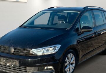 VW Touran 217.878 km 9.899 &euro; Brehna 06796