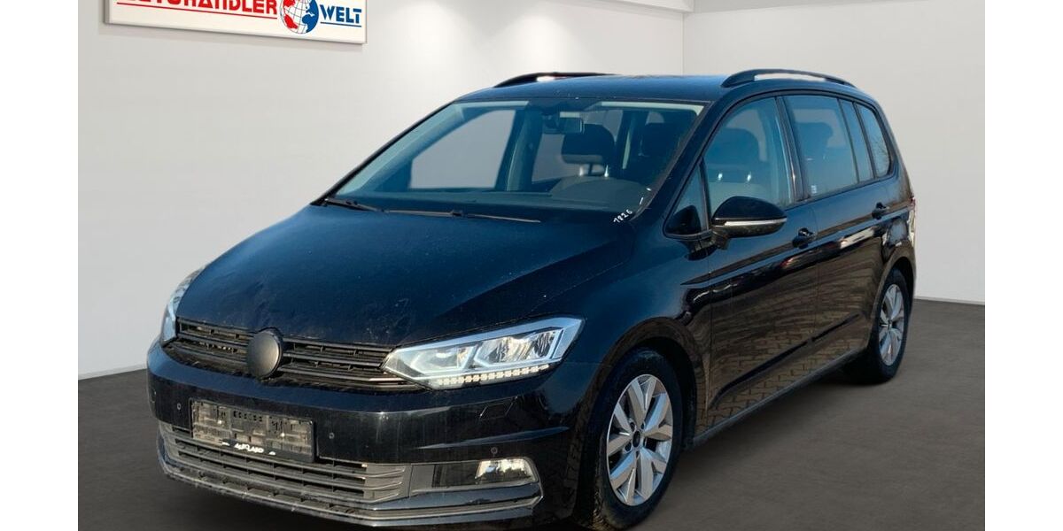 VW Touran 217.878 km 9.899 &euro; Brehna 06796