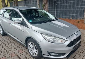 Ford Focus 97.000 km 8.100 &euro; Delitzsch 04509
