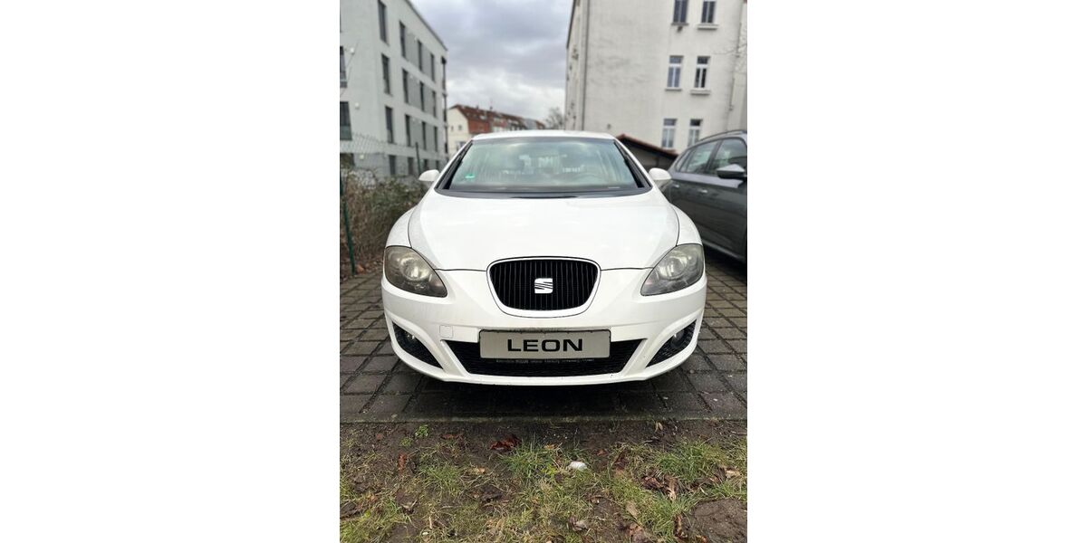 Seat Leon 157.389 km 4.500 &euro; Taucha 04425