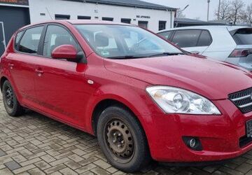 Kia ceed / Ceed 199.999 km 2.290 &euro; Leipzig 04179