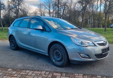 Opel Astra 136.426 km 5.399 &euro; Pegau 04523