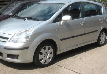 Toyota Corolla Verso 181.693 km 4.999 &euro; Leipzig 04347