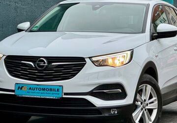 Opel Grandland (X) 98.000 km 12.900 &euro; Leipzig 04179