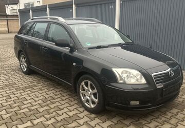 Toyota Avensis 205.000 km 2.250 &euro; Markkleeberg 04416