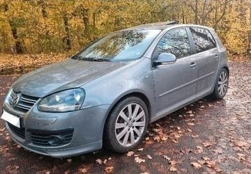 VW Golf 201.000 km 6.350 &euro; Leipzig 04103