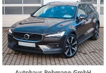 Volvo V60 Cross Country 53.850 km 42.990 &euro; Leipzig 04179
