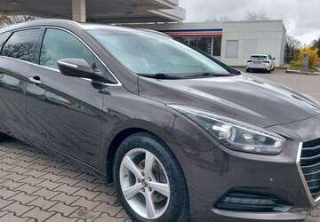 Hyundai i40 222.740 km 6.999 &euro; Leipzig 04319