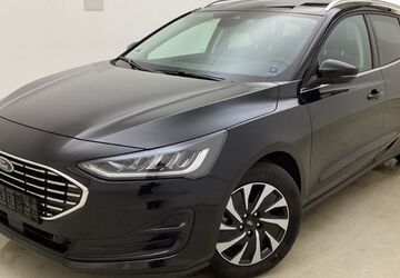 Ford Focus 5.340 km 23.890 &euro; Leipzig 04179