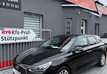 Hyundai i30 92.500 km 11.890 &euro; Leipzig 04179