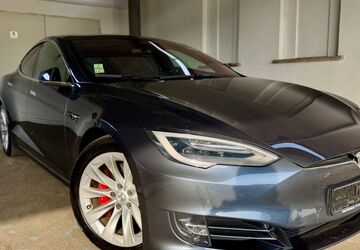Tesla Model S 208.898 km 29.500 &euro; Leipzig 04315