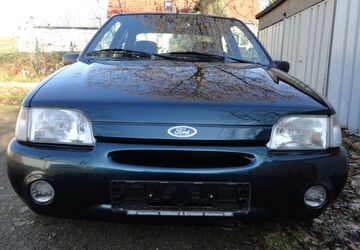 Ford Fiesta 48.326 km 3.500 &euro; Wurzen 04808