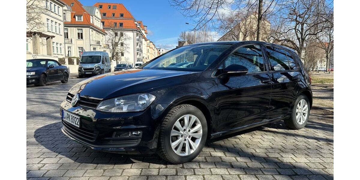 VW Golf 99.000 km 10.300 &euro; Leipzig 04155