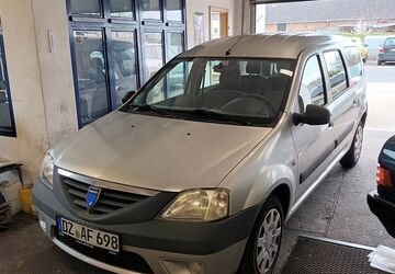 Dacia Logan 80.000 km 1.999 &euro; Sandersdorf-Brehna 06792