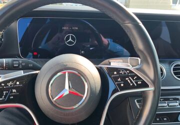 Mercedes-Benz E 200 93.420 km 25.600 &euro; Borna 04552