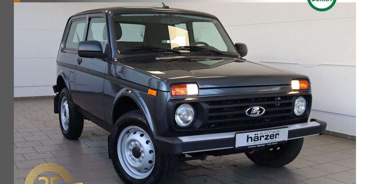 Lada Niva 12.008 km 17.790 &euro; Schkopau 06258