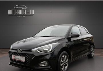 Hyundai i20 118.182 km 9.990 &euro; Schkopau 06258