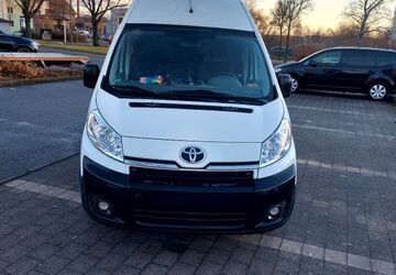 Toyota Proace (Verso) 148.500 km 12.500 &euro; Leipzig 04177