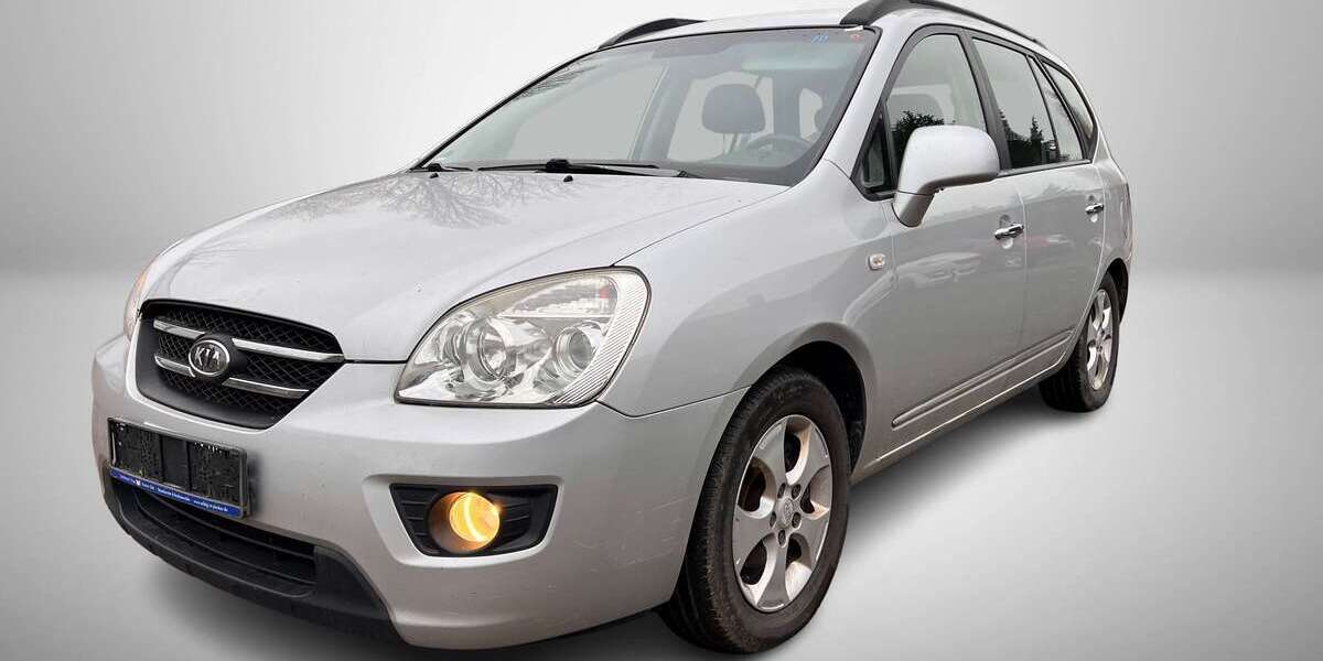 Kia Carens 167.567 km 2.900 &euro; Leipzig 04103