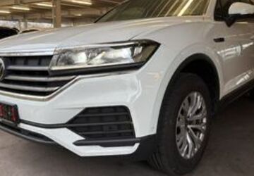 VW Touareg 27.500 km 46.850 &euro; Leipzig 04347